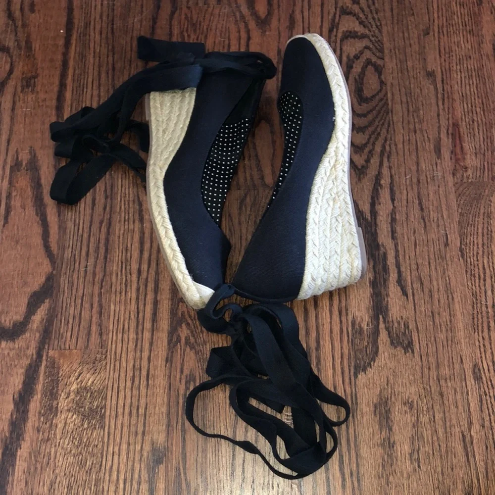 Steve Madden Black Tie Up Espadrille Wedges